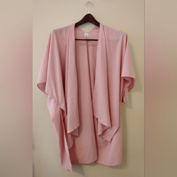 Pink kimono top - Picture 1 of 5